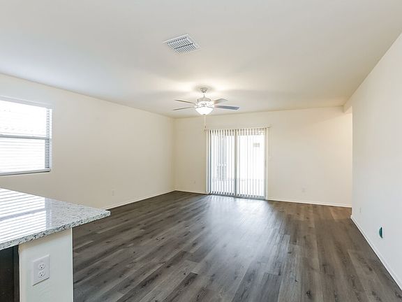 5th image of 25430 W La Mont Ave