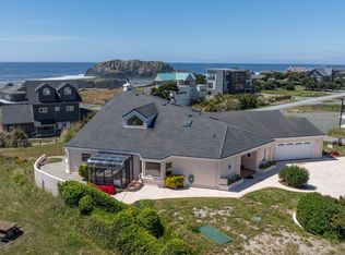 87108 Saturn Ln, Bandon, OR 97411