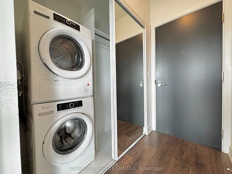 89 McGill St #2701 — Photo 3