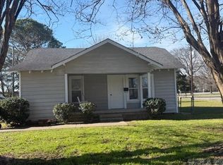 331 NE 1st St, England, AR 72046