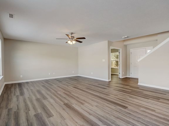 3rd image of 17015 Stroud Ln