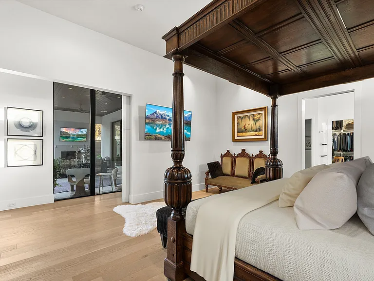3771 Almazan Dr — Photo 28