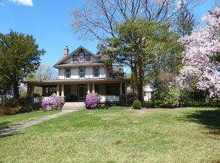 123 Arch St, Ramsey, NJ 07446