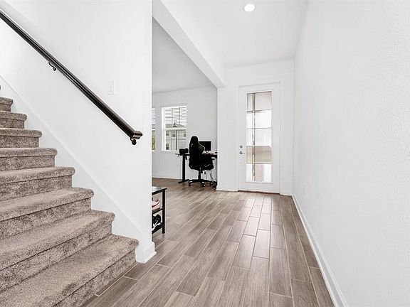 2nd image of 11648 Paragraph Rd