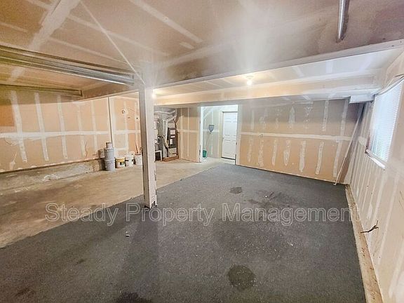 5th image of 5007 234th St E