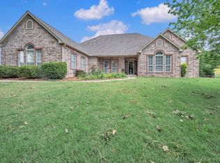 22404 S Rose Glen Ct, Claremore, OK 74019