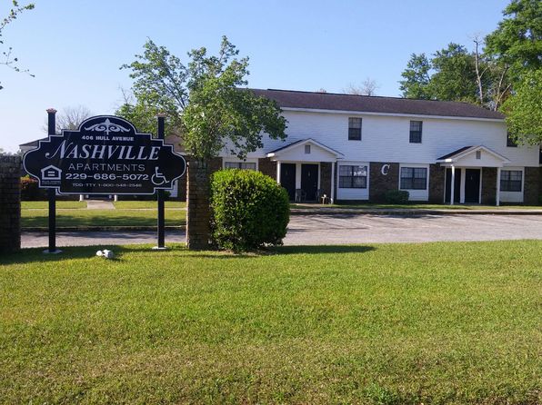 406 Hull Ave, Nashville, GA
