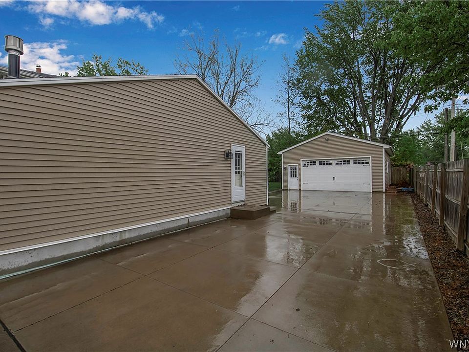 29 Sweet Briar Rd, Tonawanda, NY 14150 Zillow