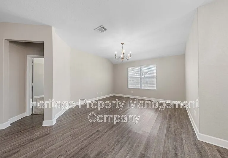 6083 Akin Cir — Photo 12