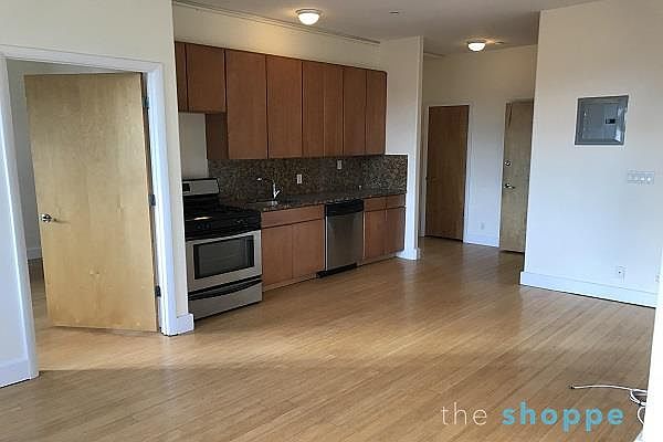 1st image of 467 Vanderbilt Ave #2A