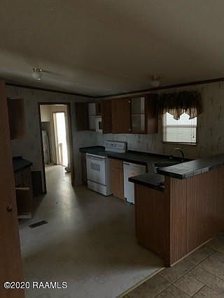 2nd image of 116 Geralyn Dr
