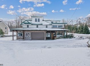 1072 Green Pond Rd, Newfoundland, NJ 07435