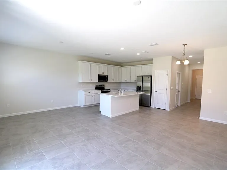 10914 Quickwater Ct — Photo 4