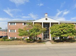 8767 Reading Rd, Cincinnati, OH 45215