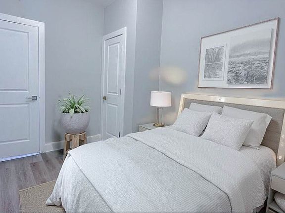 3rd image of 355 8th St #3