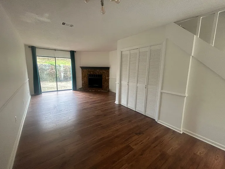 3235 W Wimbledon Dr — Photo 6
