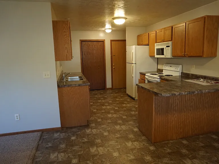 1400 E Rushmore Dr #2 — Photo 16