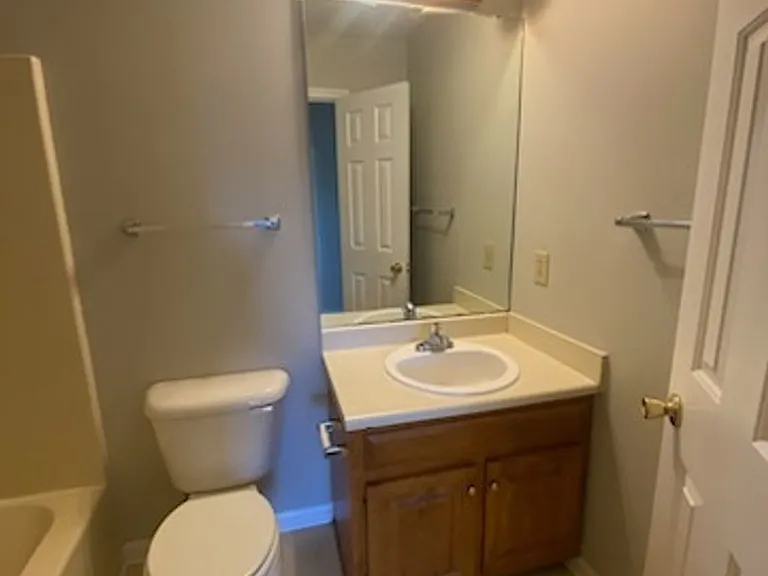 110 Ashton Pl — Photo 10