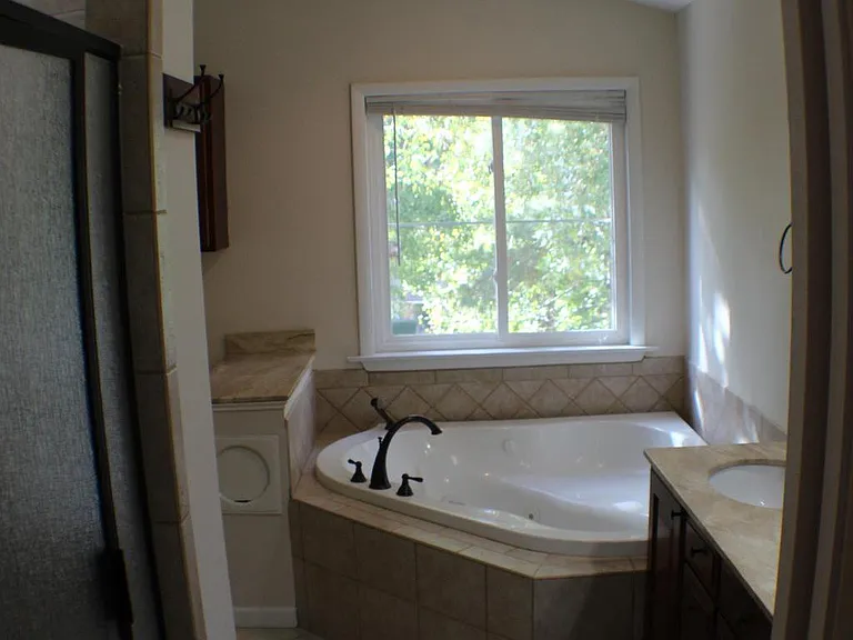7012 Galgate Dr — Photo 19