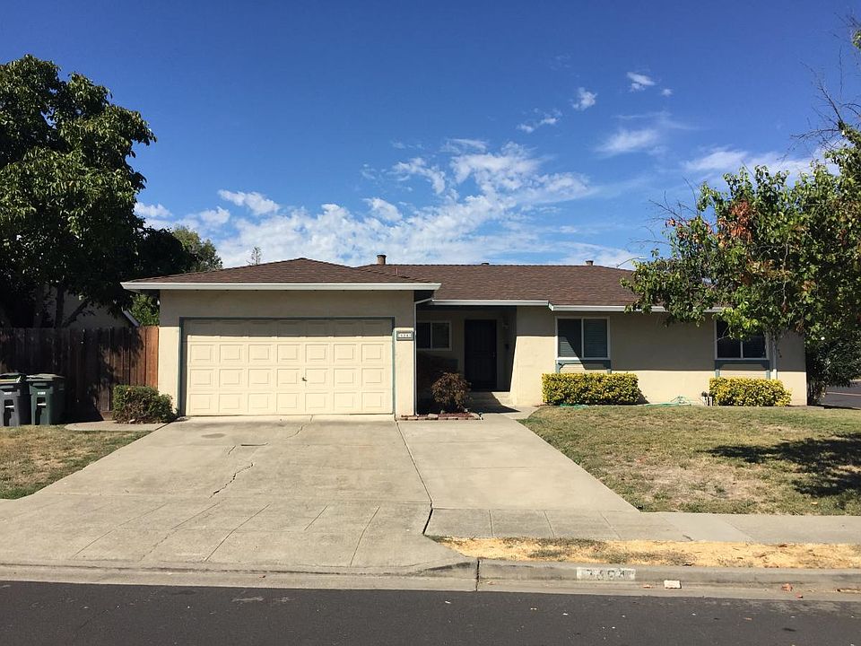 1st image of 7694 Canterbury Ln