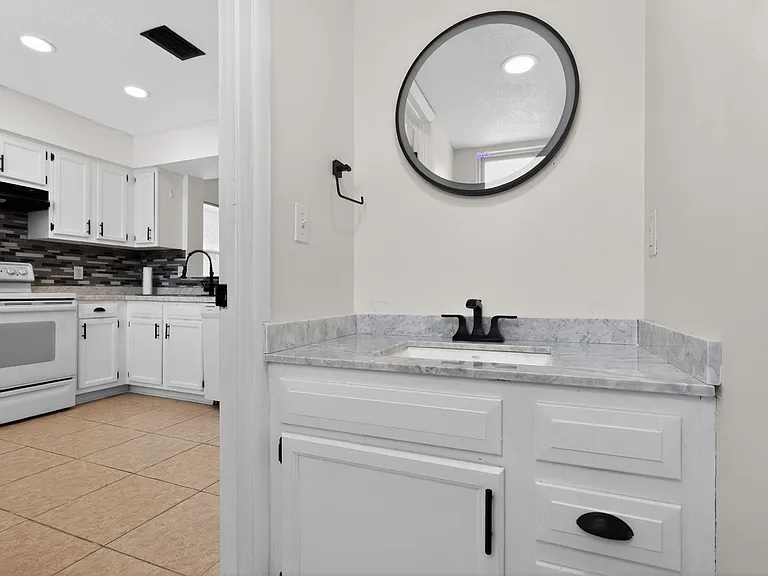 2066 Utah Ave #2 — Photo 19
