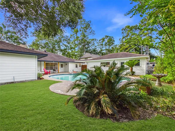 5114 Boyce Springs Dr, Houston, TX 77066