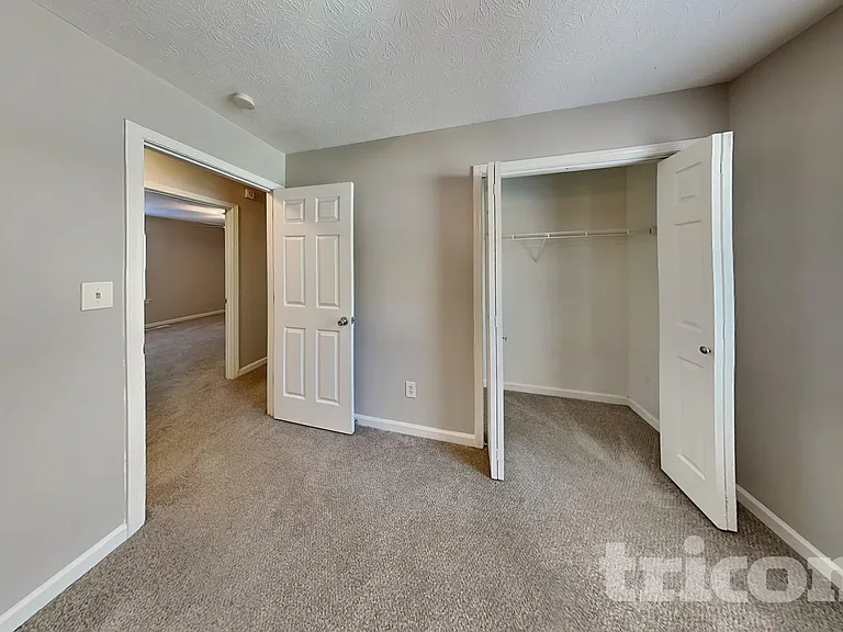 48 Halehaven Dr — Photo 11