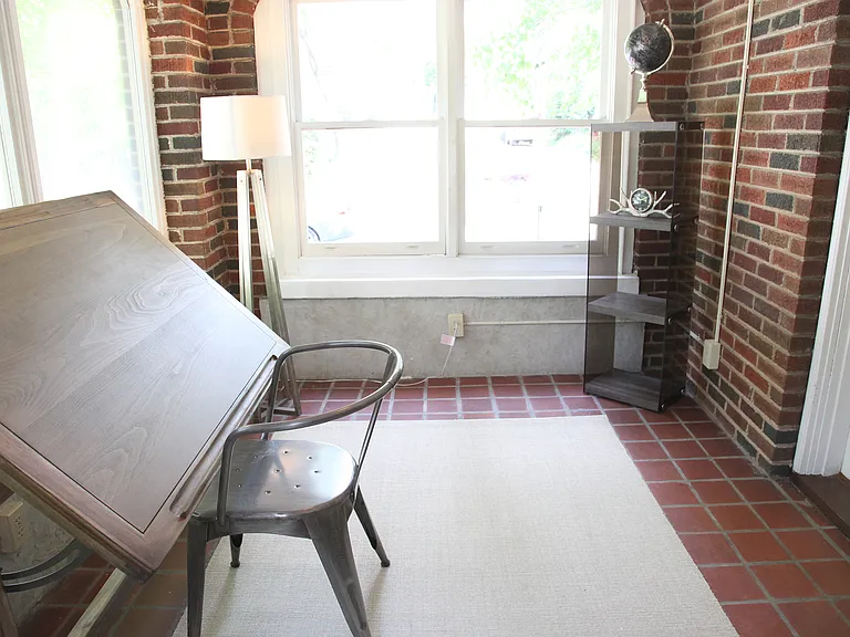 1721 Monroe Dr NE — Photo 13