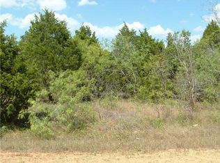 152 The Forest Rd, Dale, TX 78616
