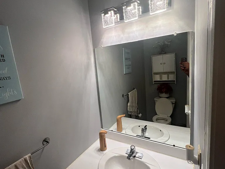 4 Britton Ct — Photo 6