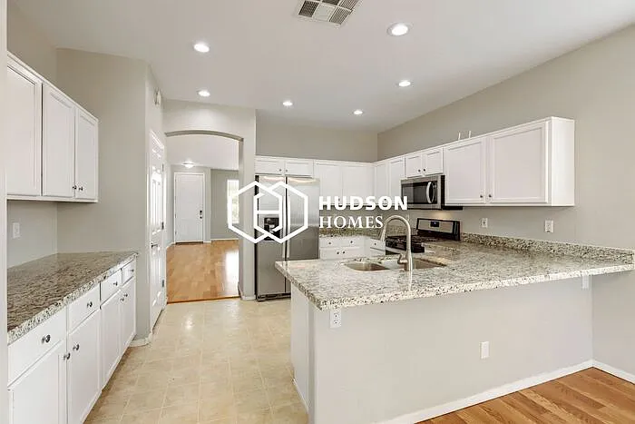 13292 S 176th Ave — Photo 10
