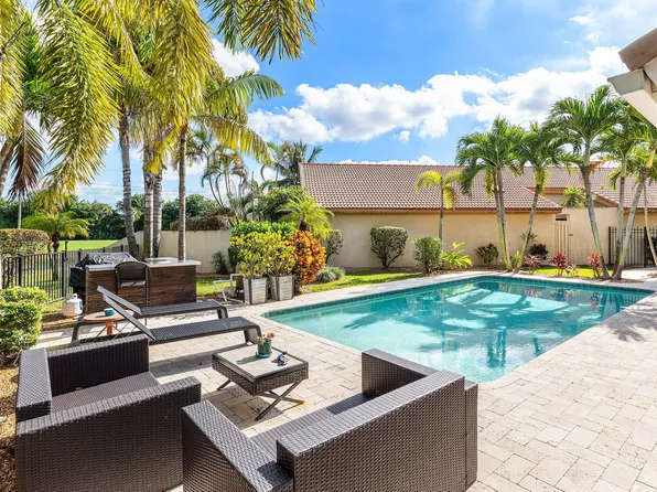 21033 Cottonwood Drive, Boca Raton, FL 33428