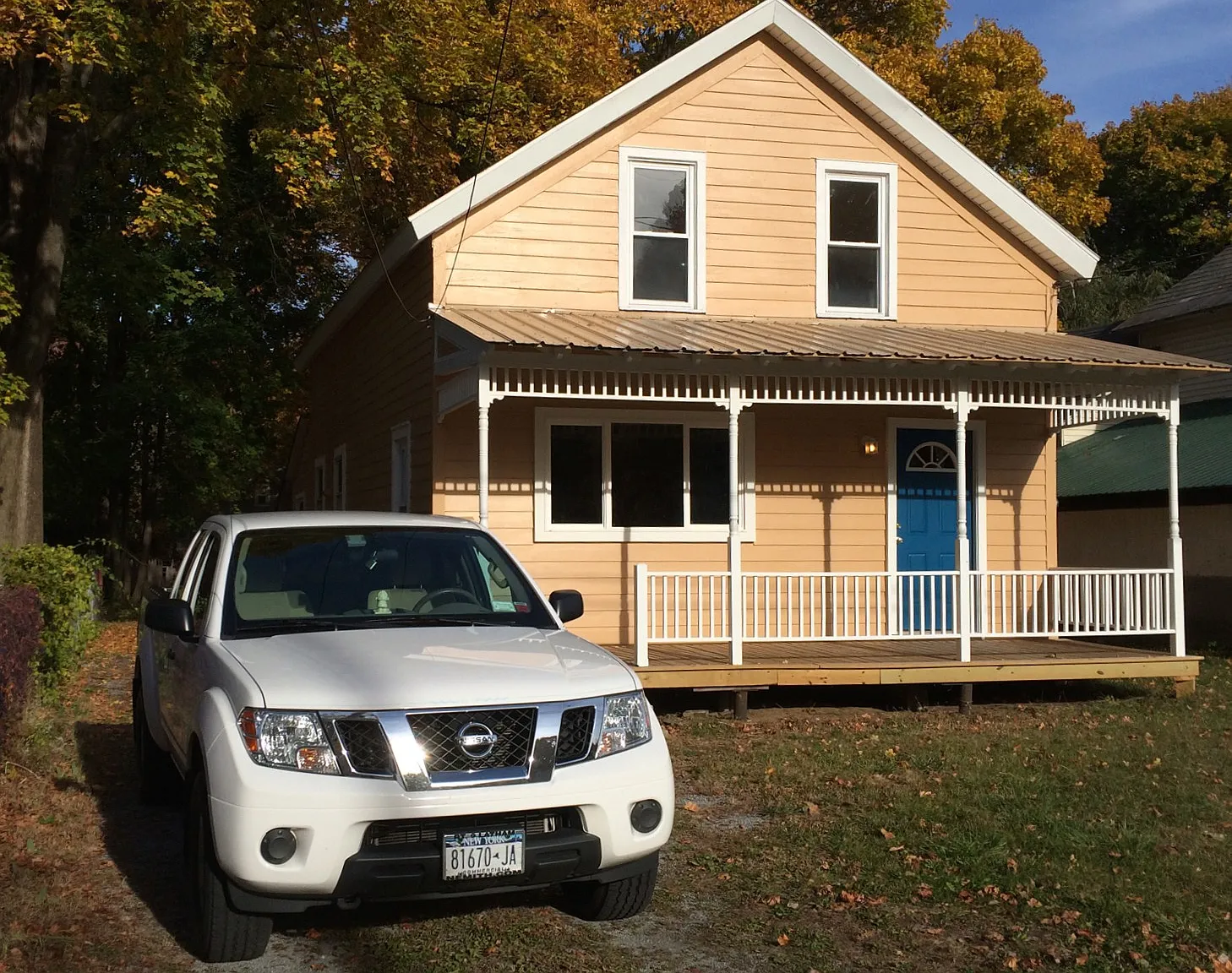 3 bed, 1.5 bath, 1216 sqft, $1,950 — Photo 1