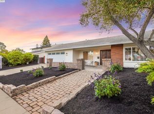 27965 High Country Dr, Hayward, CA 94542