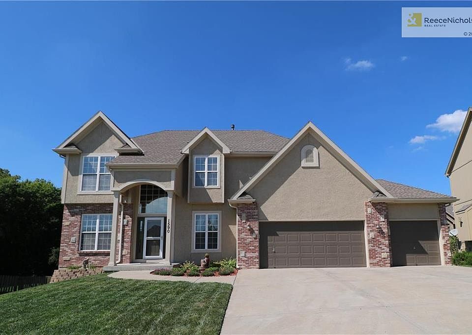 1st image of 1590 Bernadine Dr