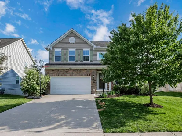 237 Blue Jacket Cir, Pickerington, OH 43147