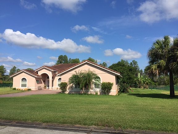 4th image of 12955 Bellerive Dr