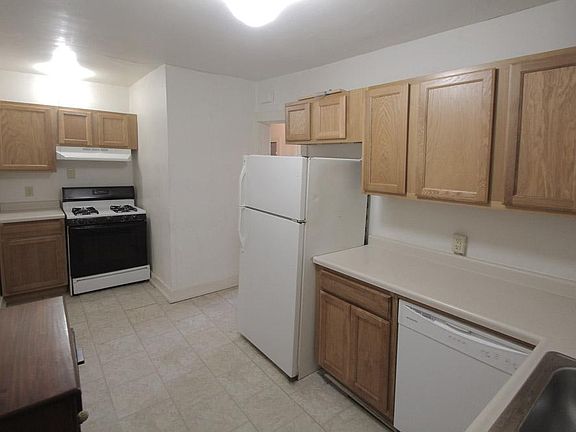 4th image of 307 S Trenton Ave Floor 2