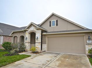 2603 Flowing Palm Ln, Fresno, TX 77545