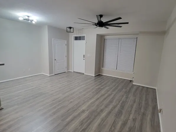 812 Teton Cir, Suffolk, VA 23435