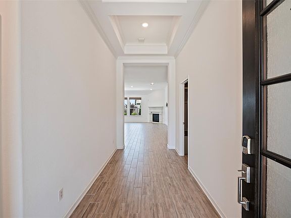 4th image of 6318 Ontario Dr