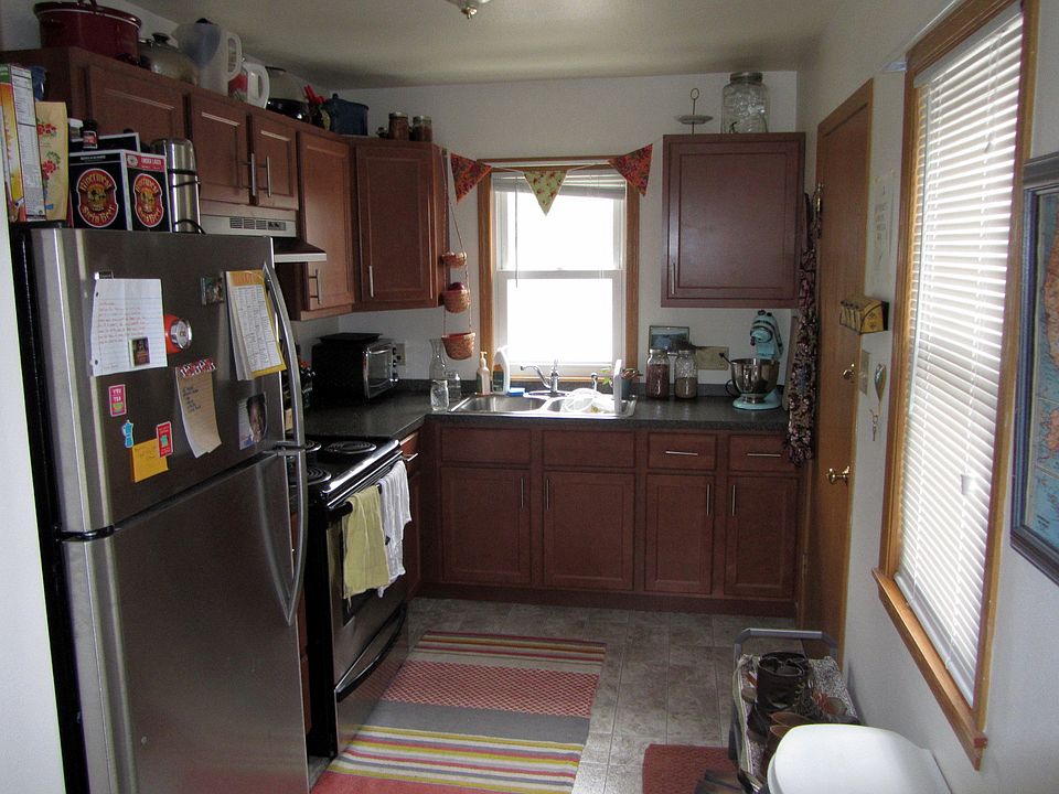 1st image of 3310 N Dousman St #2