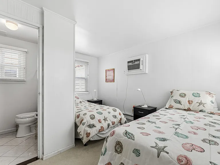 8111 Atlantic Ave — Photo 16