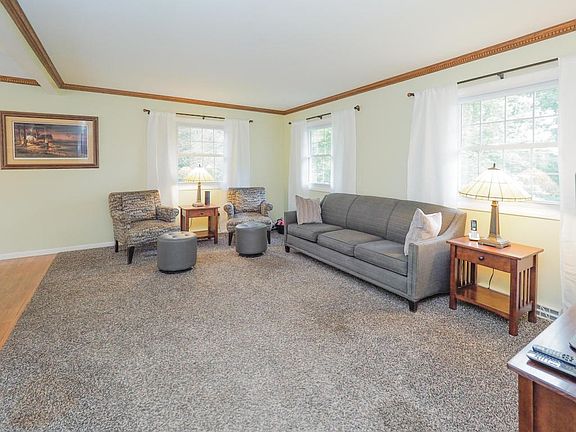 60239 N Lakeshore Dr-104