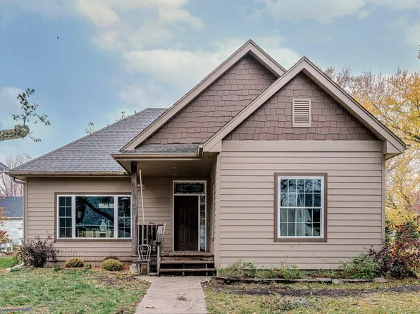 903 Weare St, Woodbine, IA 51579