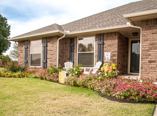 11517 NW 9th St, Yukon, OK 73099