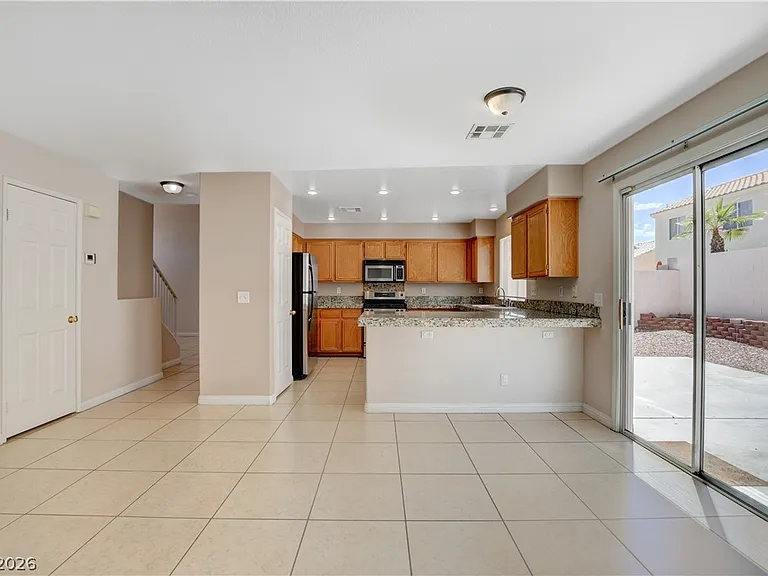 9317 Mountain Cliffs Ave — Photo 14