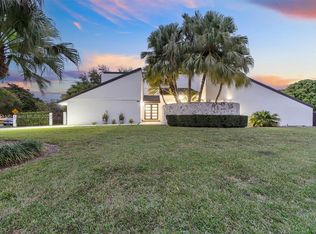 17725 SW 86th Ave, Palmetto Bay, FL 33157