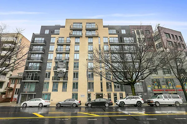 Sold by Compass | media 8