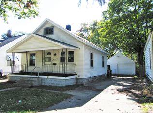 877 Emerson Ave, Muskegon, MI 49442